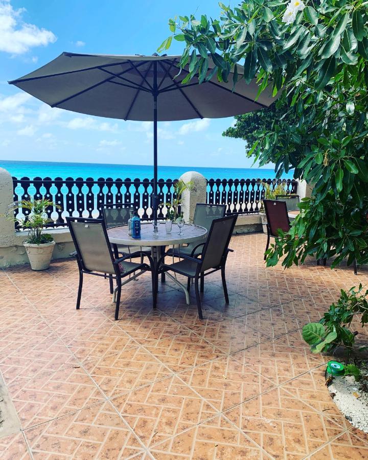 Beach Vue Barbados Бриджтаун Экстерьер фото