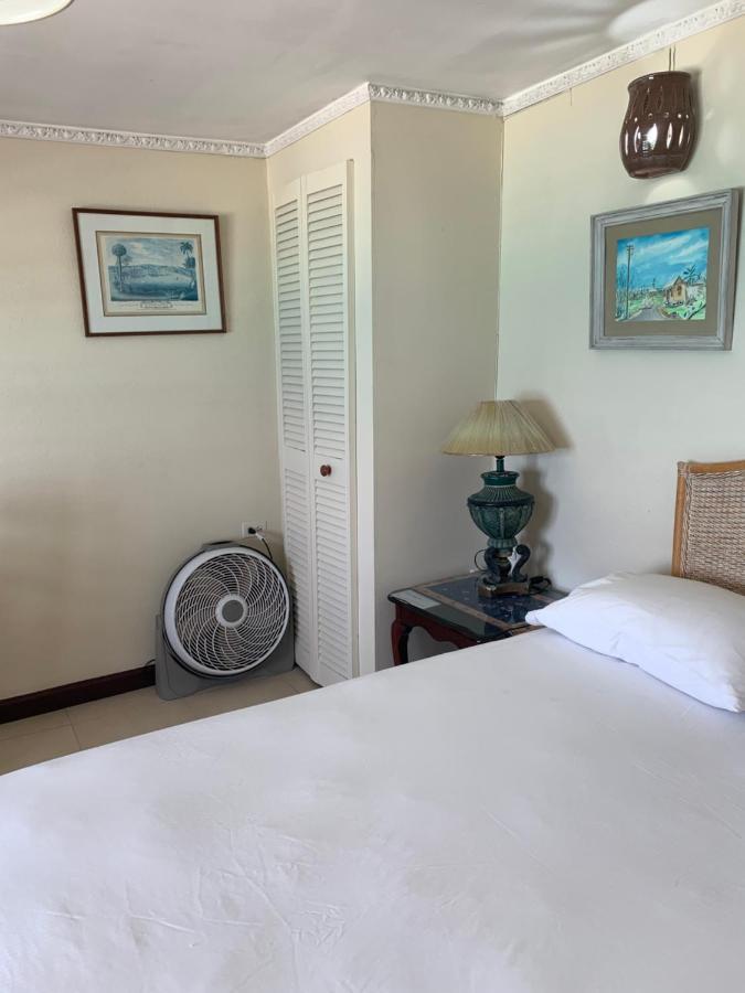 Beach Vue Barbados Бриджтаун Экстерьер фото